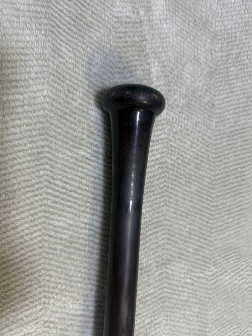 ルイスビルスラッガー硬式用木製 バットMLB メープル VG27型 ゲレーロjr