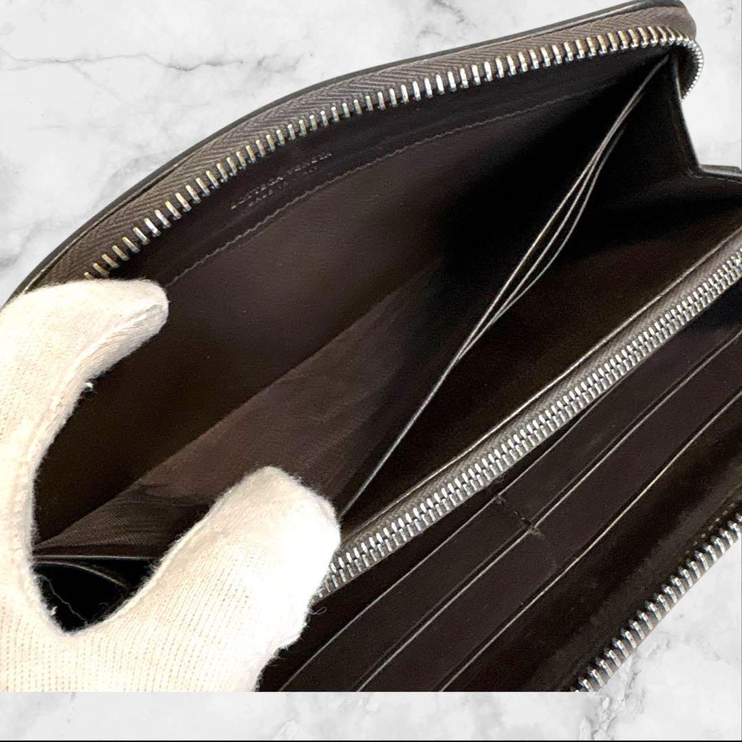 極美品✨ ボッテガヴェネタ イントレチャート　長財布 ラウンドファスナー　黒