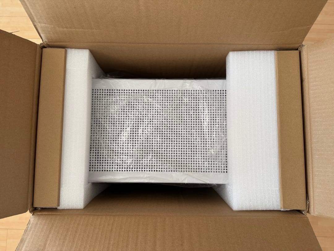 【PCケース】ZALMAN P30 BW（CPU水冷クーラー付属）【中古】