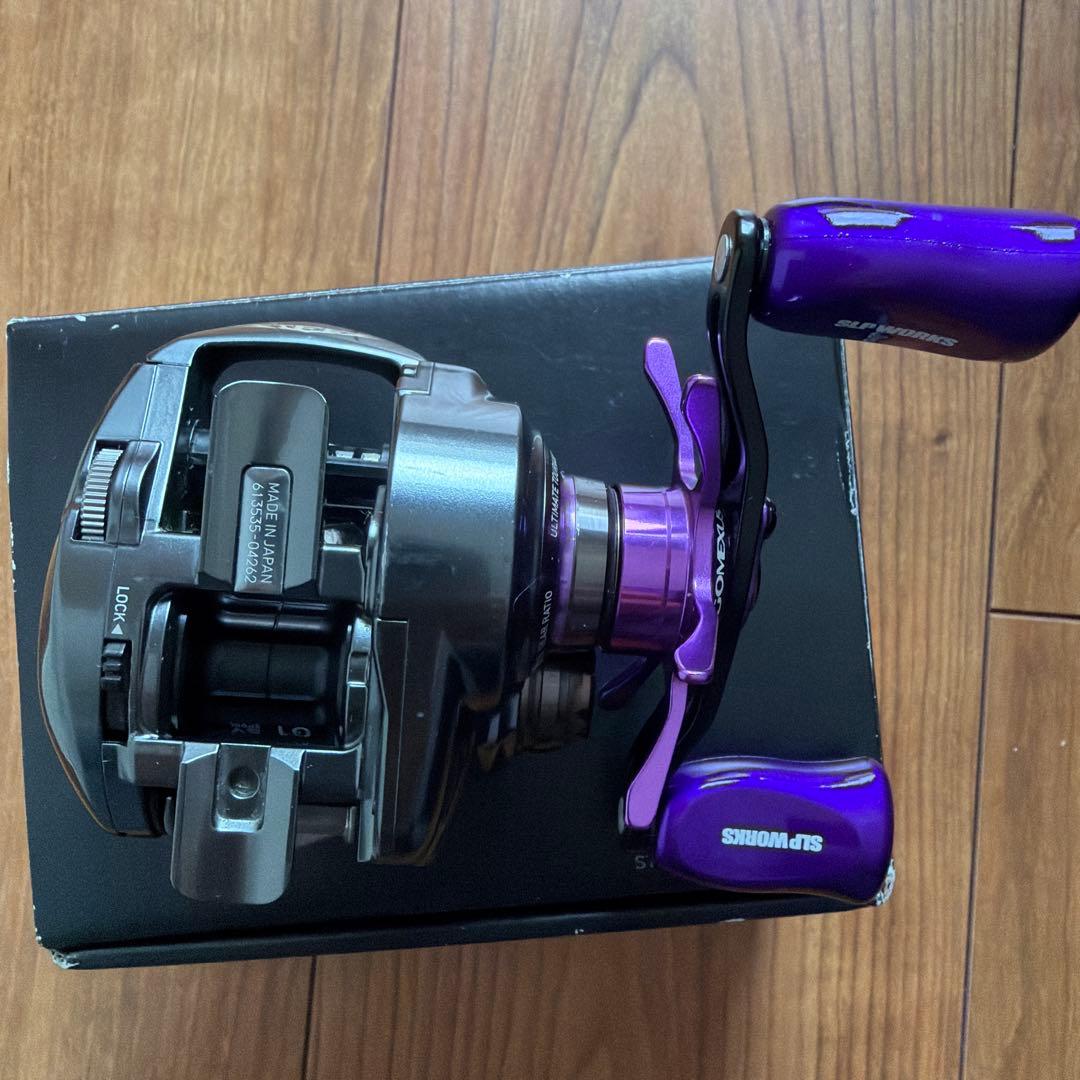 中古 DAIWAダイワ STEEZ CT SV TW 700 XHL スティーズ