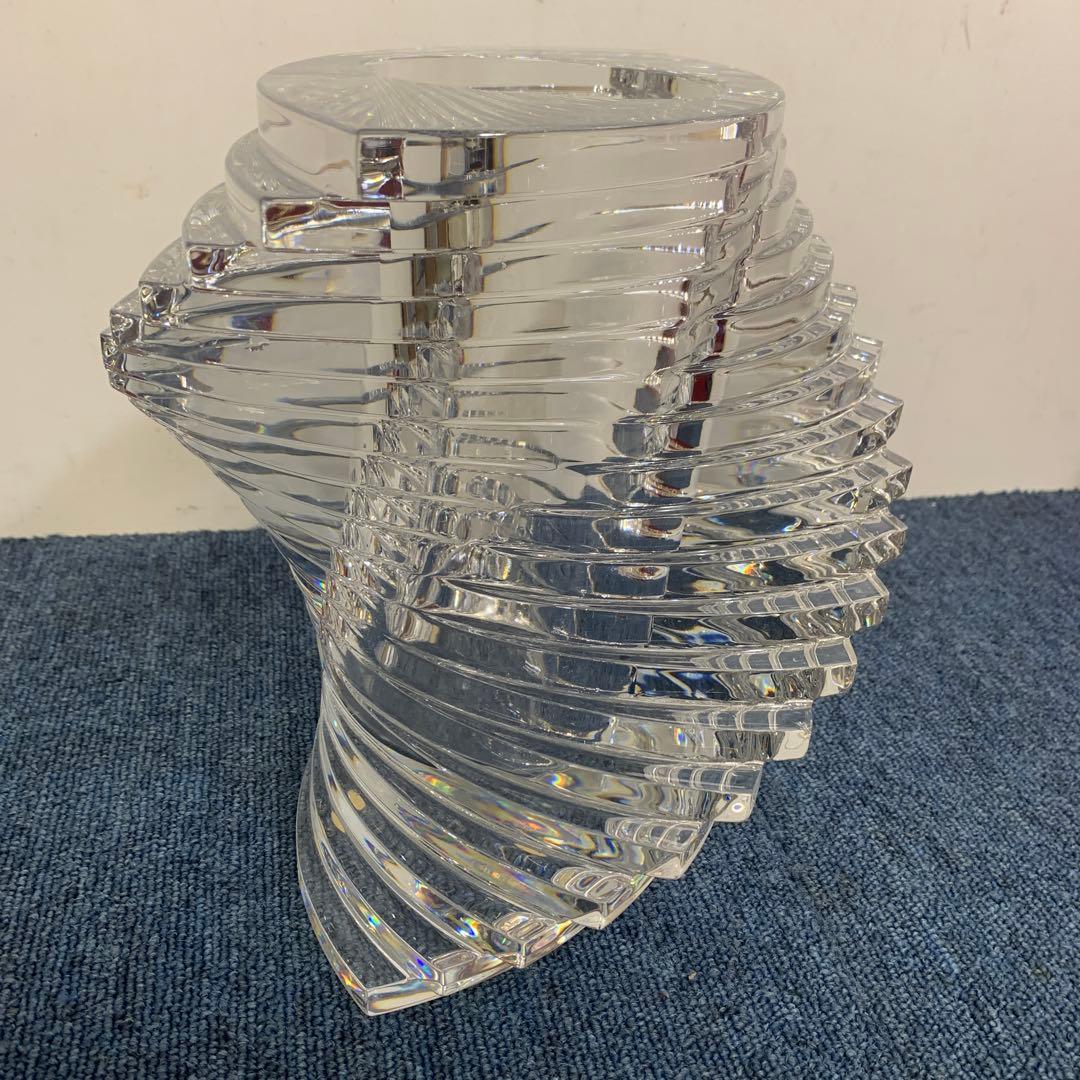 Baccarat バカラ twistツイスト ベース 花瓶 Lサイズ 23cm