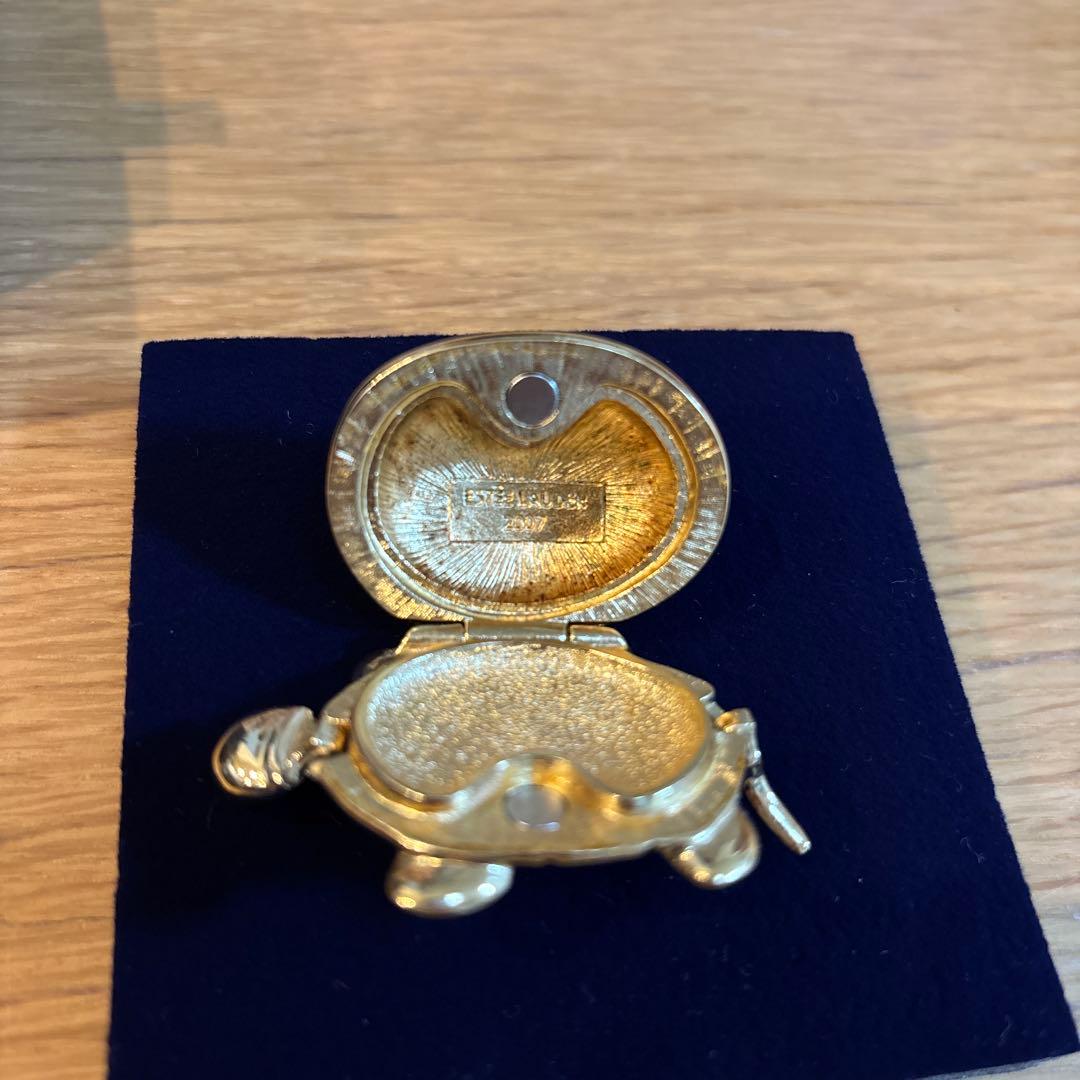 ESTEE LAUDER 練り香水　亀