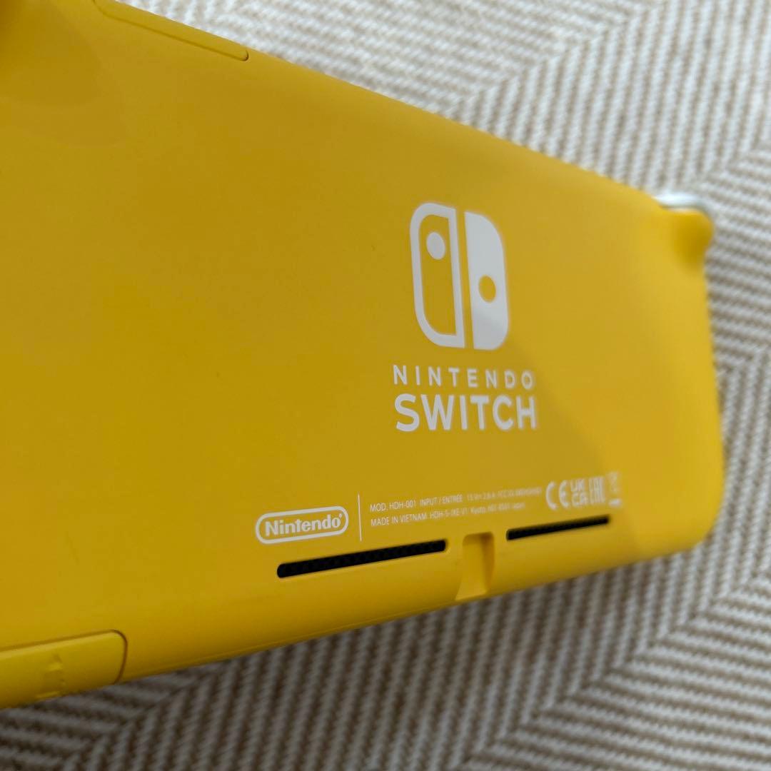 Nintendo Switch Lite イエロー 本体 箱 充電器付き