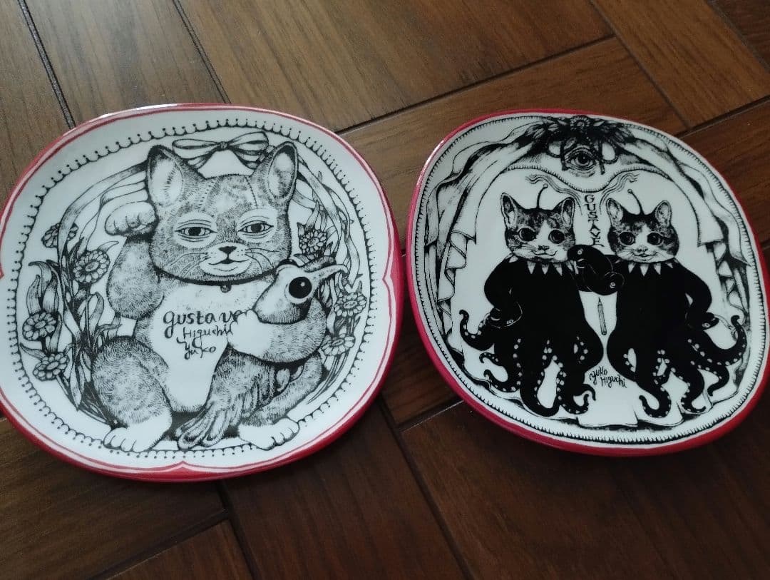 ぱ*だ様 ヒグチユウコ　皿