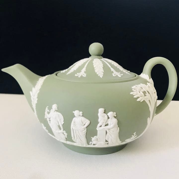 ウェッジウッド　ジャスパーグリーン　ポット