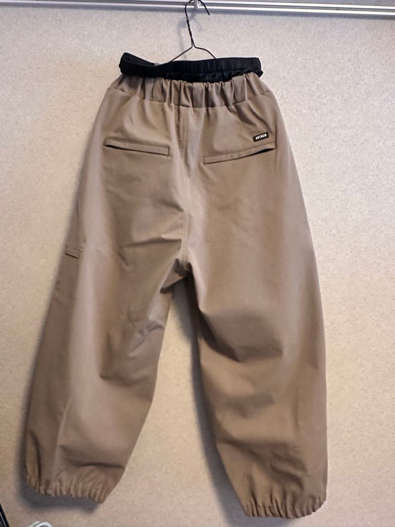 【値下げセール！！】Anthem ベージュ スノーボードウェア