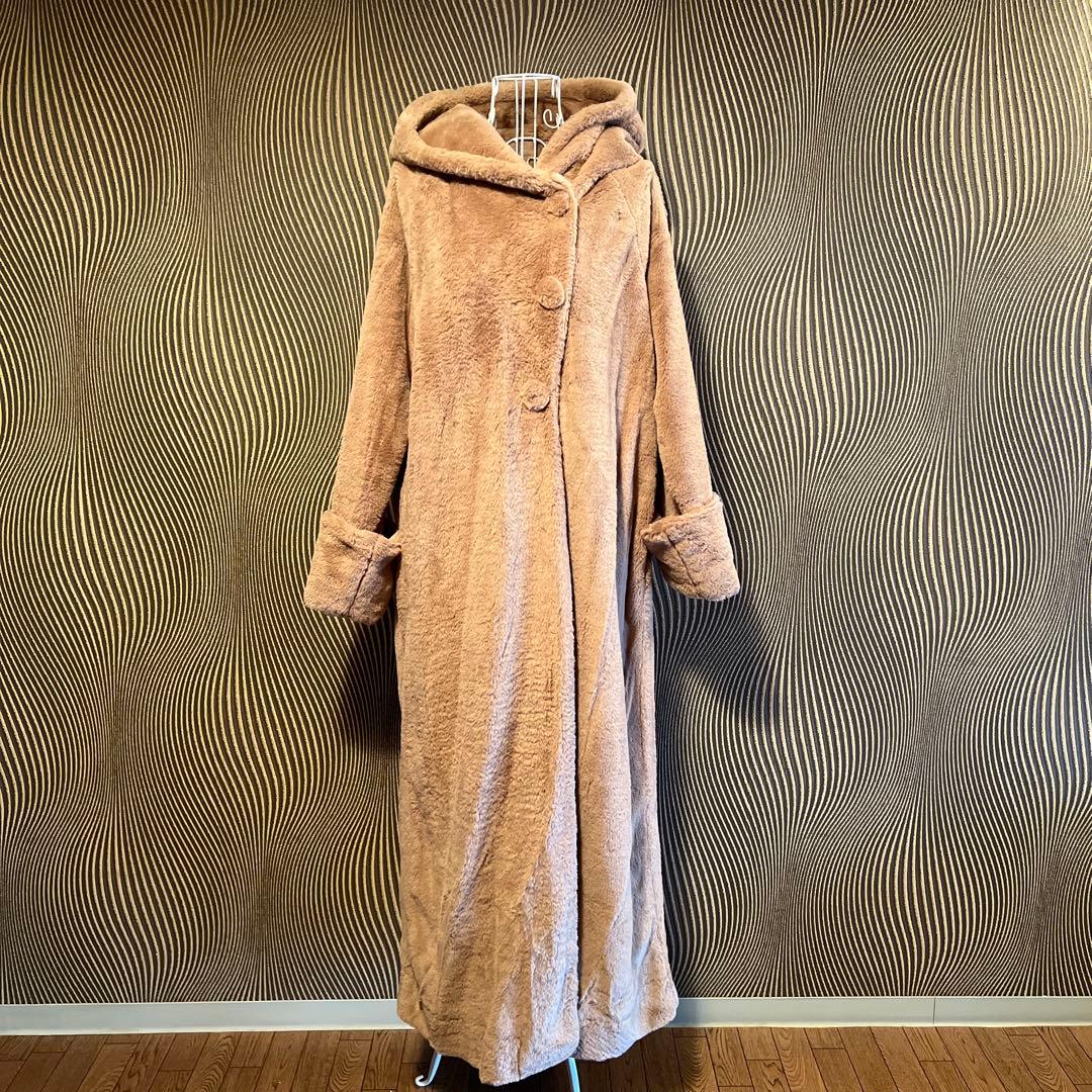 N 新品　CANDAY モコモコ マックス マキシ コート　ミルクティー