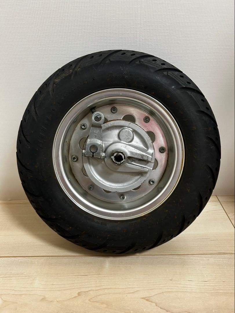 モンキー、ゴリラタイヤ前後ホイールセットハブ付き８インチ