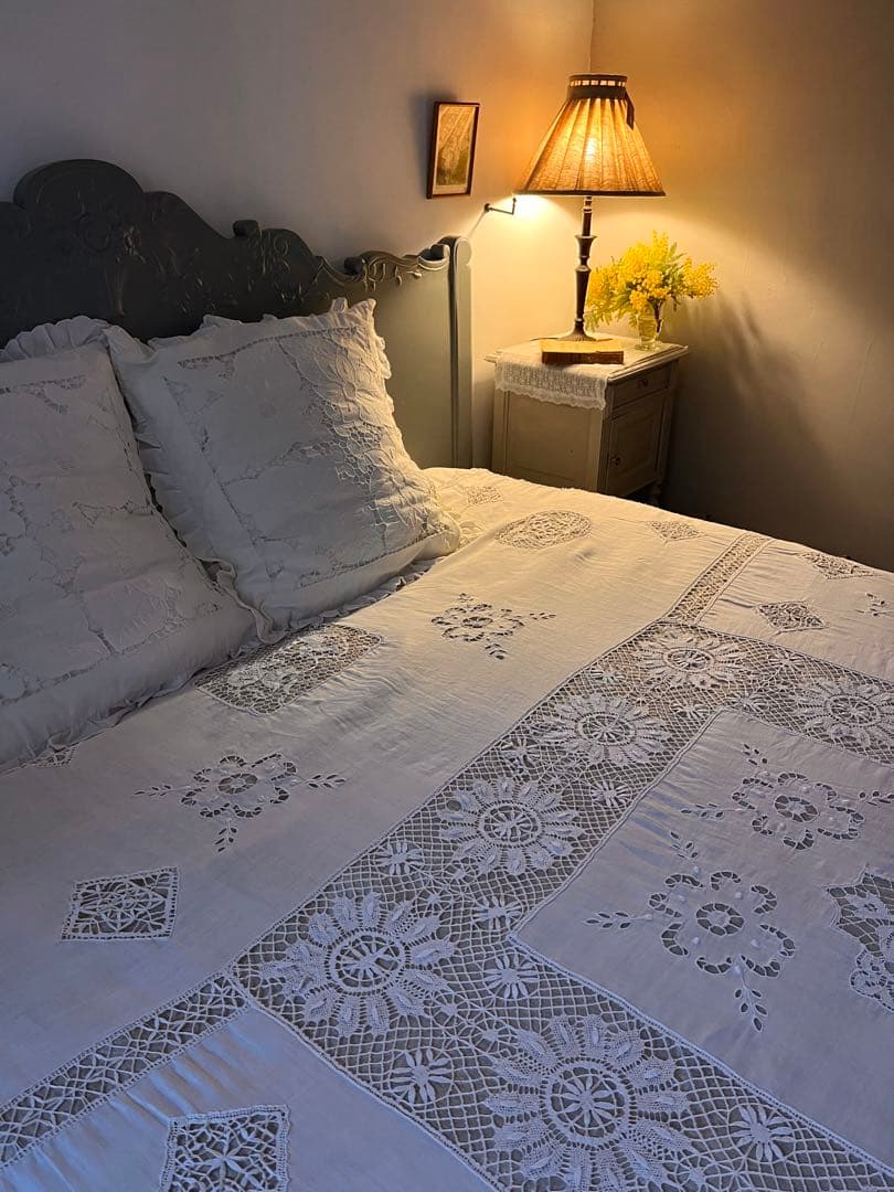 ◆フランスアンティークお宝級白天使の手刺繍超大判テーブルクロス大きいベッドカバー