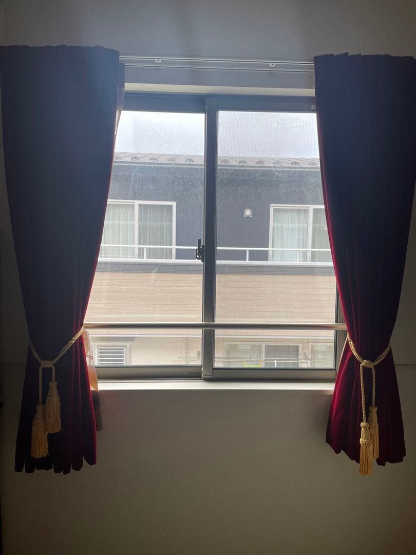 真紅オーダー遮光カーテン２セット