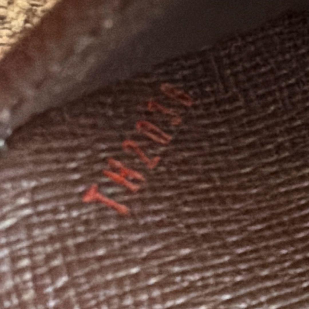 良品　ルイヴィトン　ダミエ　エベヌ　インターナショナル　三つ折り財布　折り財布