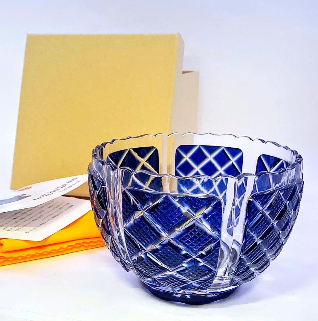 【翡翠カワセミ】島津薩摩切子 薩摩ガラス工芸 向付鉢 藍 魚子 花縁連弁状