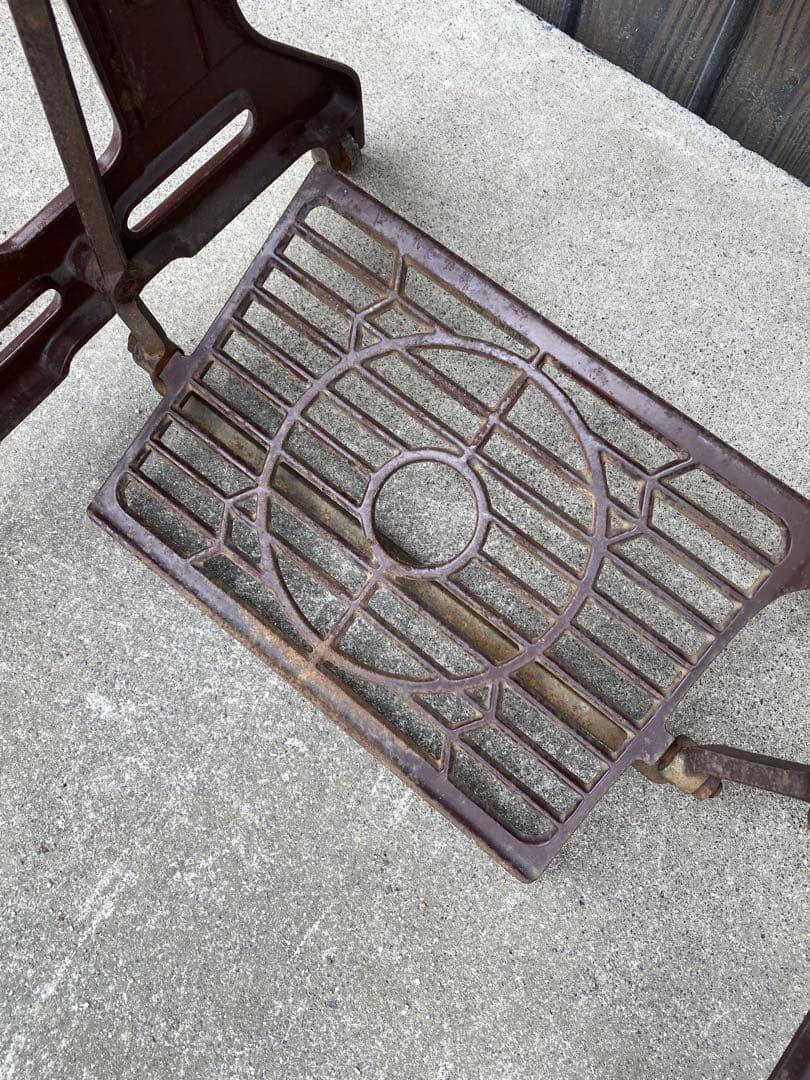 JANOME ジャノメ　足踏みミシン脚　レトロ　テーブル脚　アンティーク