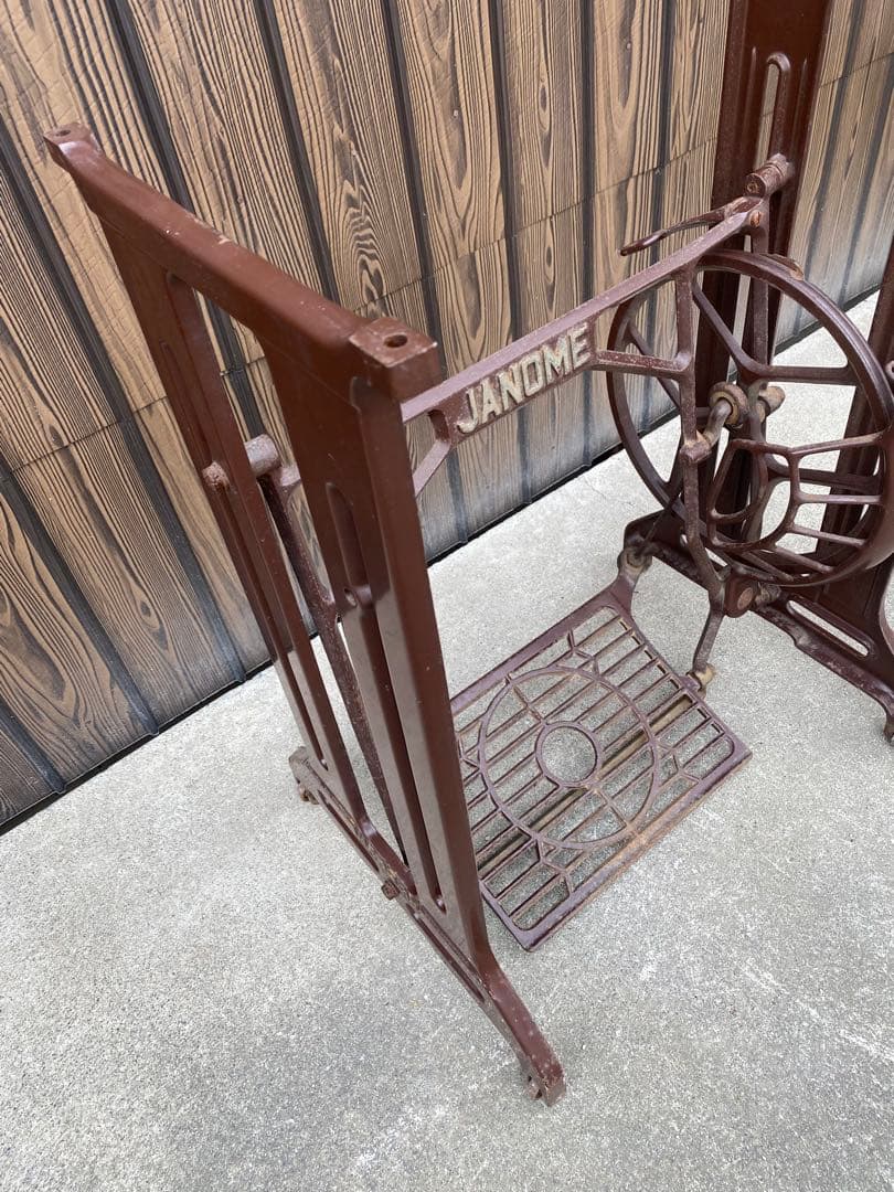 JANOME ジャノメ　足踏みミシン脚　レトロ　テーブル脚　アンティーク
