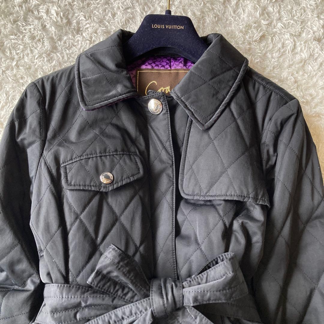 極美品　コーチ　キルティングコート　ベルト付き　裏地総柄　シグネチャー　黒S