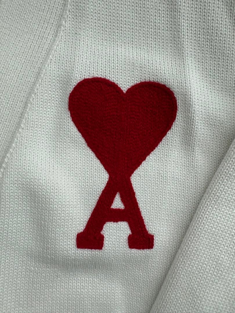 ami ホワイト カーディガン Lサイズ レッドハート刺繍