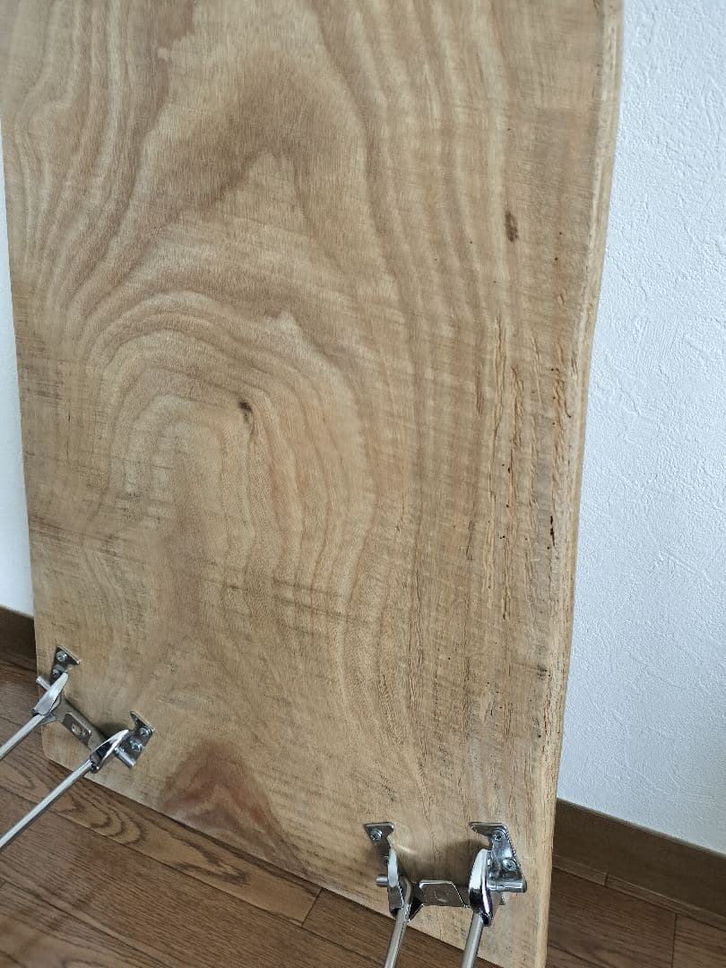 センダンの木製ローテーブル 1枚板