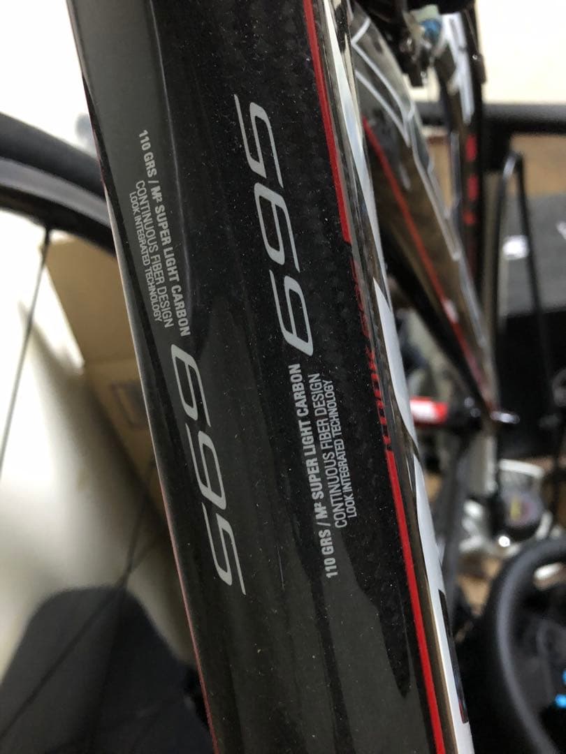 LOOK ロードバイク カーボンフレーム　「完成車」