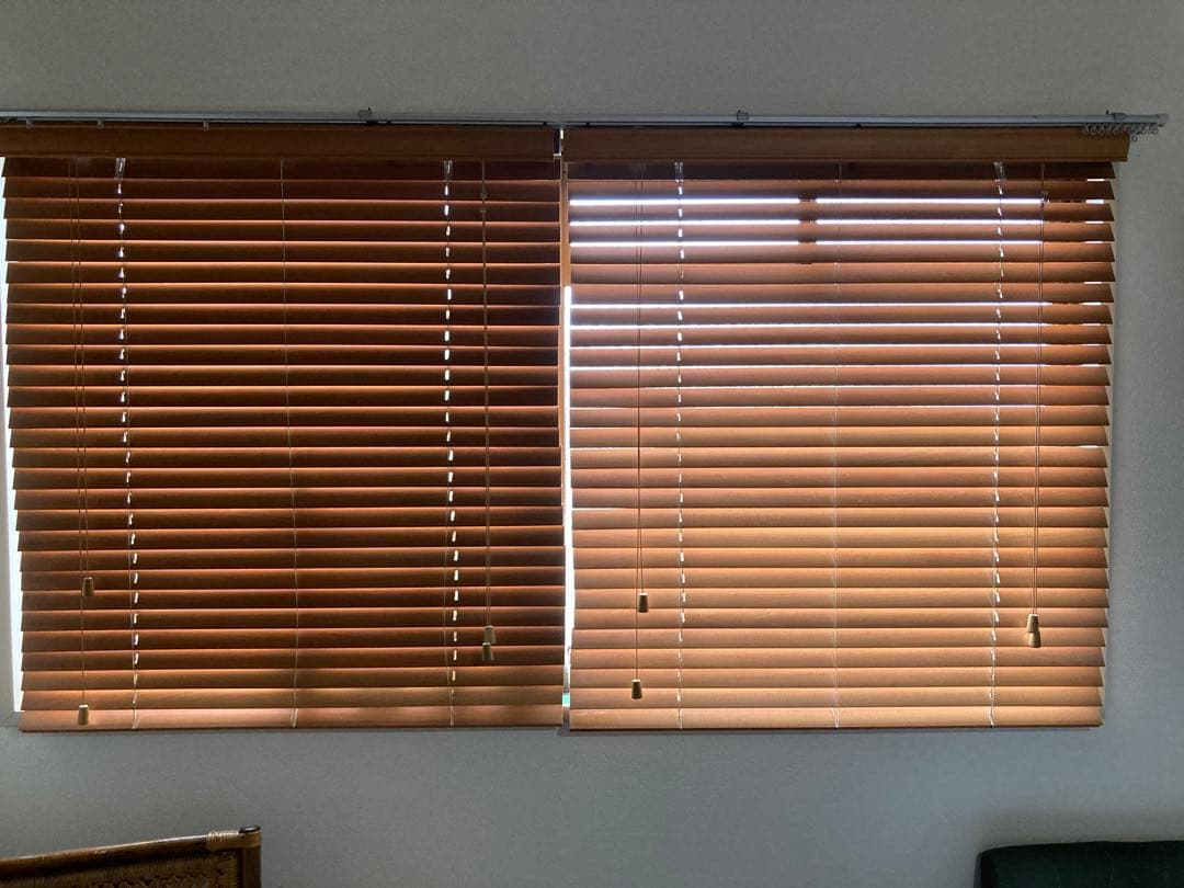 ウッドブラインド　85cm×92cm スラット35mm ミディアムブラウン2個