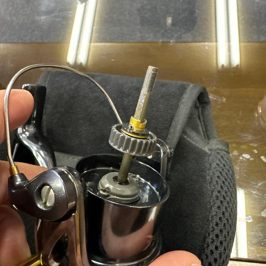 シマノ　10ステラ C3000HG ハンドル未使用