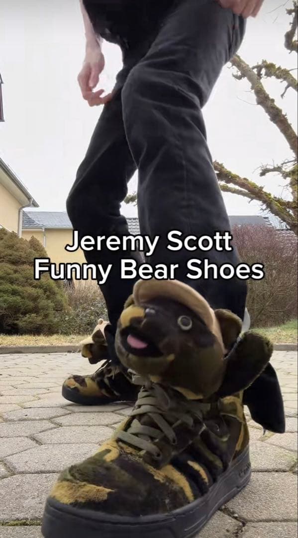 adidas Jeremy Scott カモベアー