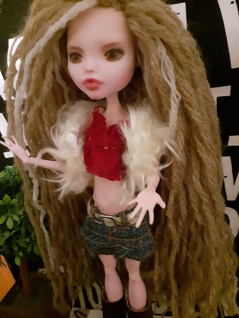 最終  モンスターハイ( *´艸｀)ドラキュローラ