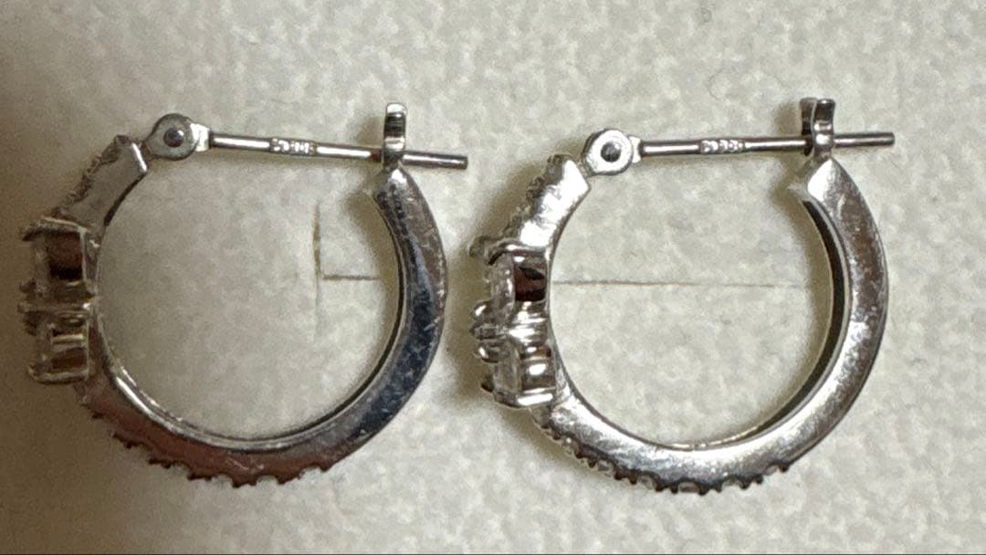 ダイヤモンドフープピアス バタフライモチーフ 0.70ct