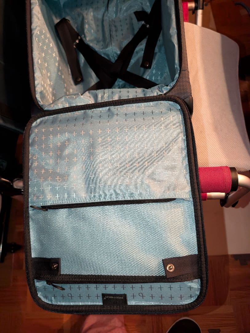 スーツケース布製　エースプロテカ　機内持ち込み可能サイズソフトキャリーケース