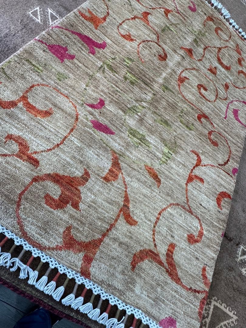 ペルシャ ギャッベ 絨毯