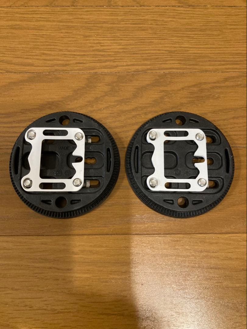 ❣️最終価格お値下げ❣️SALOMON スノーボードビンディング ^_^サイズ　S