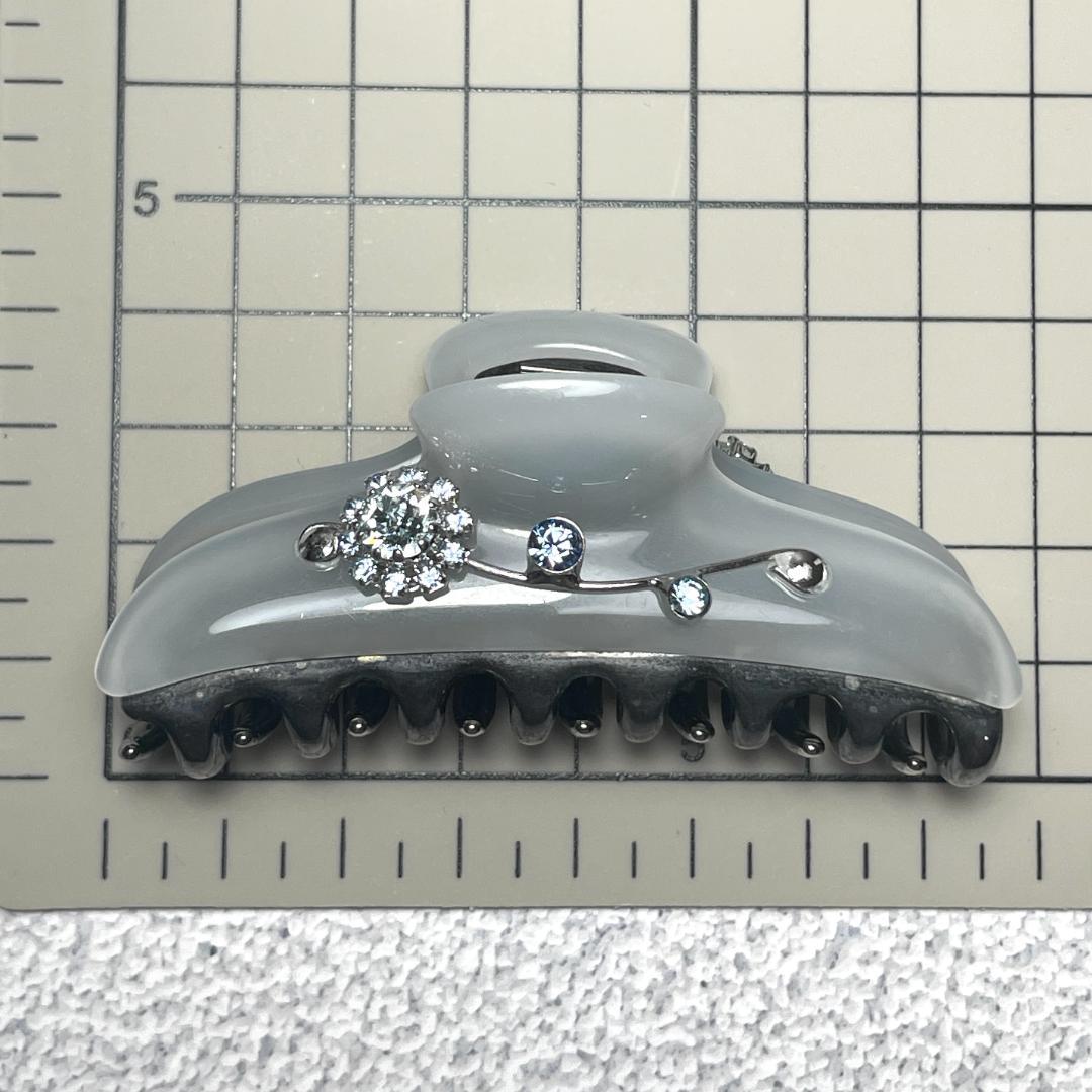 acca アッカ ヘアクリップ Mサイズ ミドル ストーン リーフ装飾 メタル