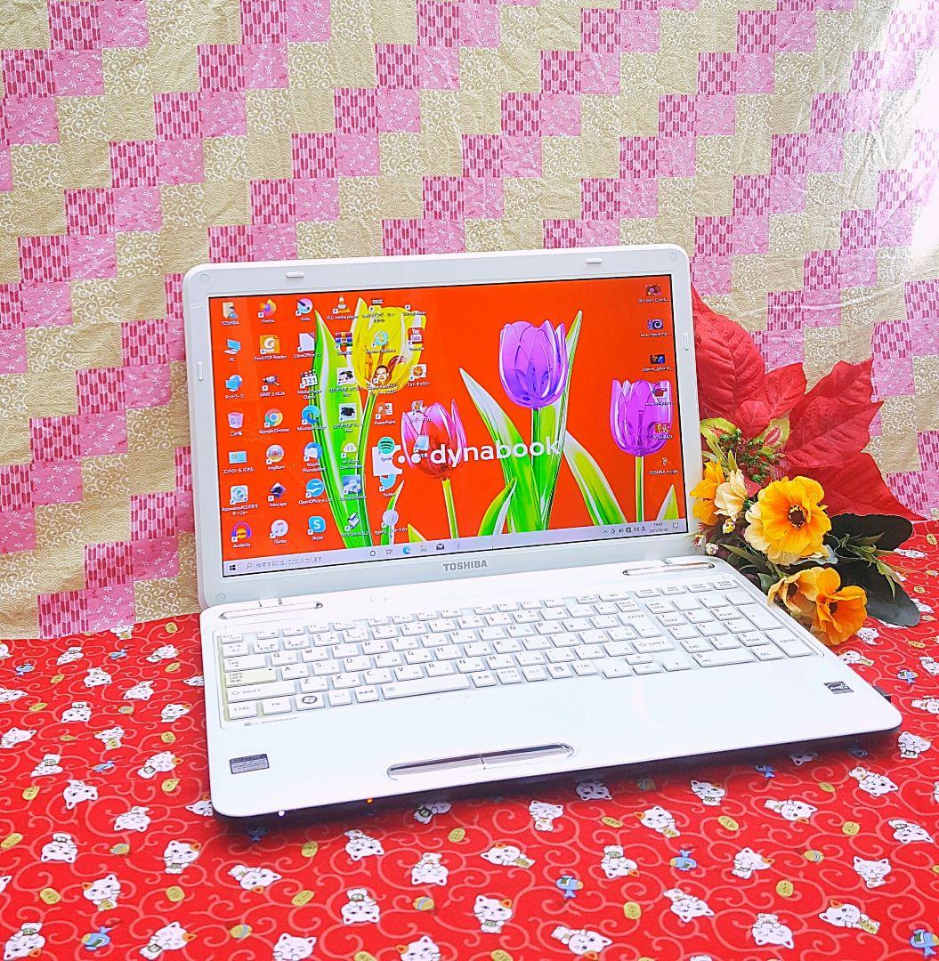 極上品♥大人気♥高速Corei5搭載♥ホワイト色♥新型Win1搭載♥動画編集
