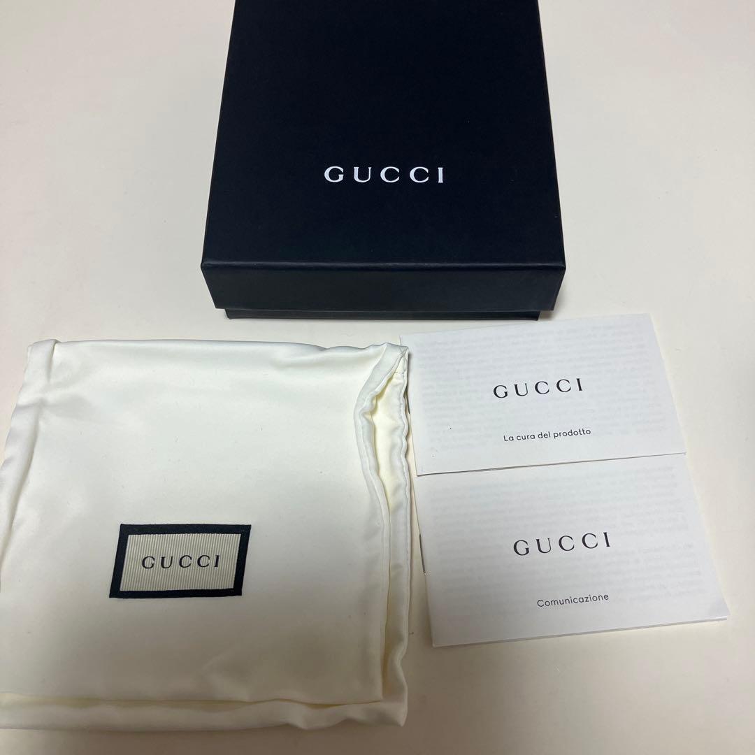 早い者勝ち‼︎ GUCCI グッチ　ブラック GGパターン 二つ折り財布
