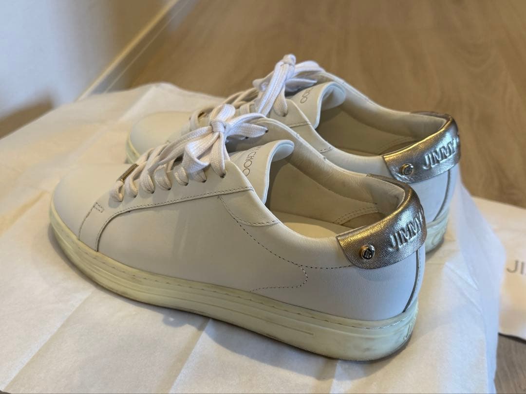 JIMMY CHOO ホワイトレザースニーカー