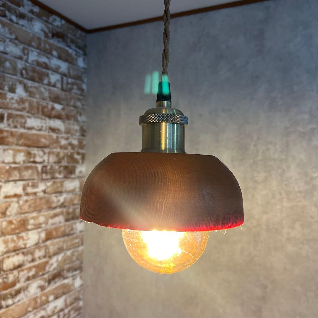 ハンドメイド 天然松ペンダントライトシェード／優しい木目／ナチュラル照明