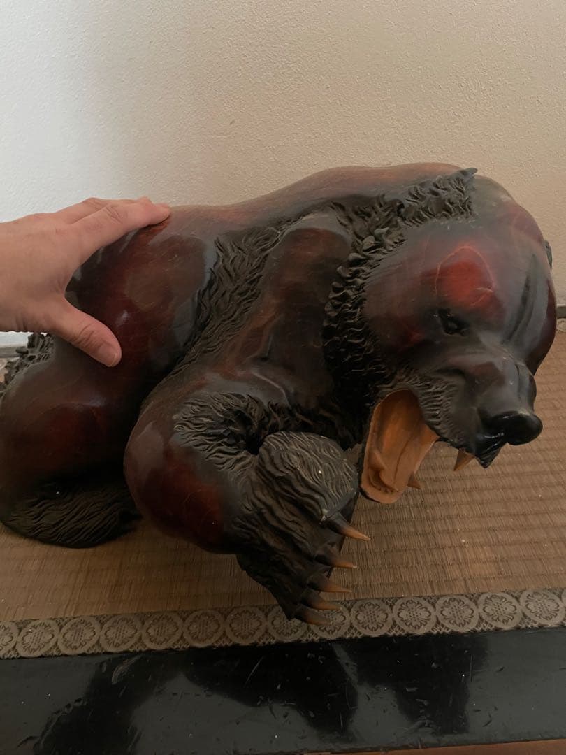 木製クマ彫刻 置物 特大