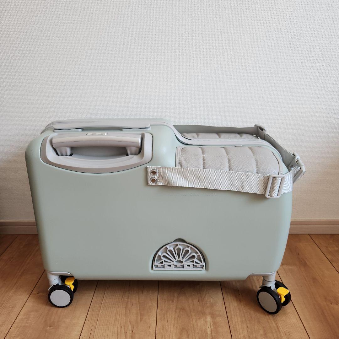 キッズトラベルキャリーミニ　くすみグリーン　子ども乗せキャリーケース