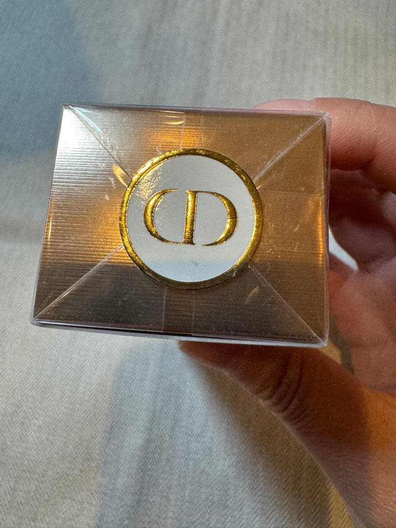 新品未開封品　Dior ディオール　日焼け止め　化粧下地　SPF50+ 30ml