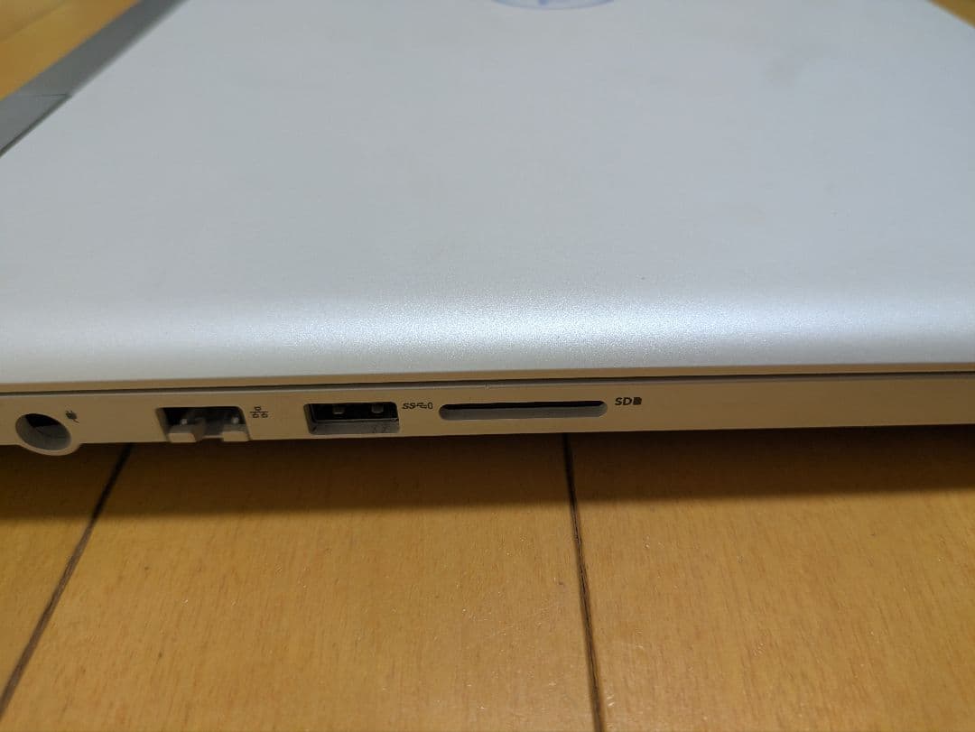 Dell ノートPC ホワイト ACアダプター付き