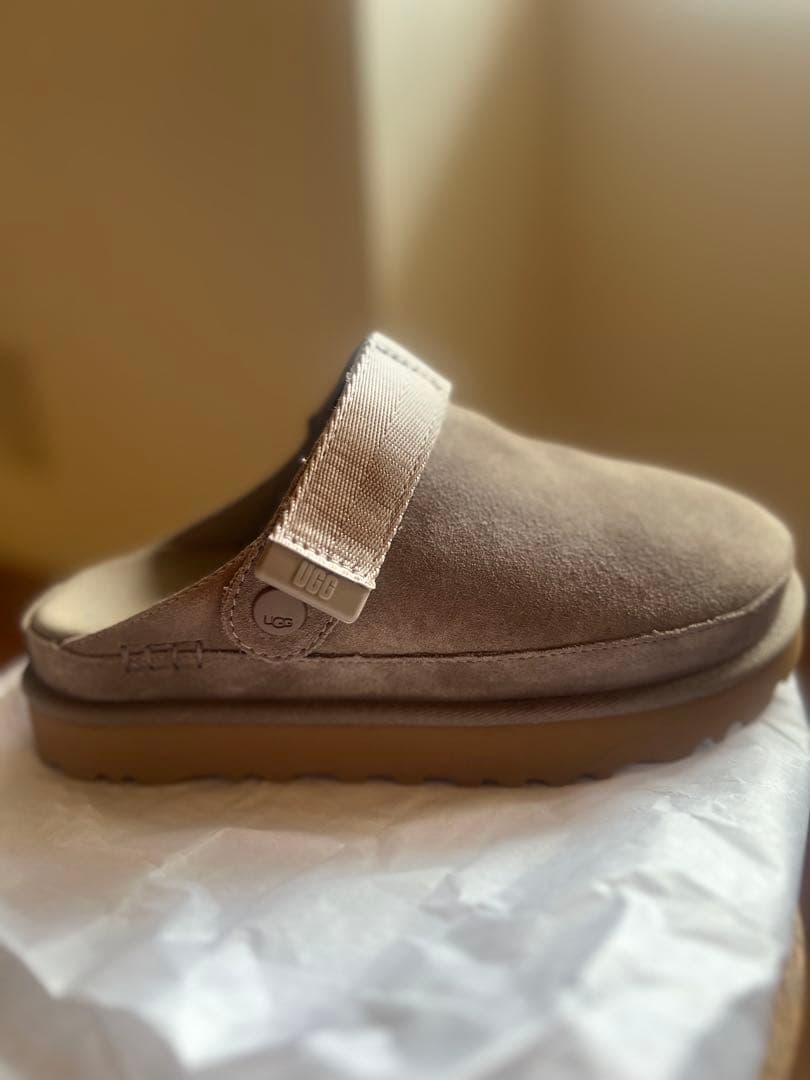 【新品•未使用品】UGG Goldenstar Clog 23cm