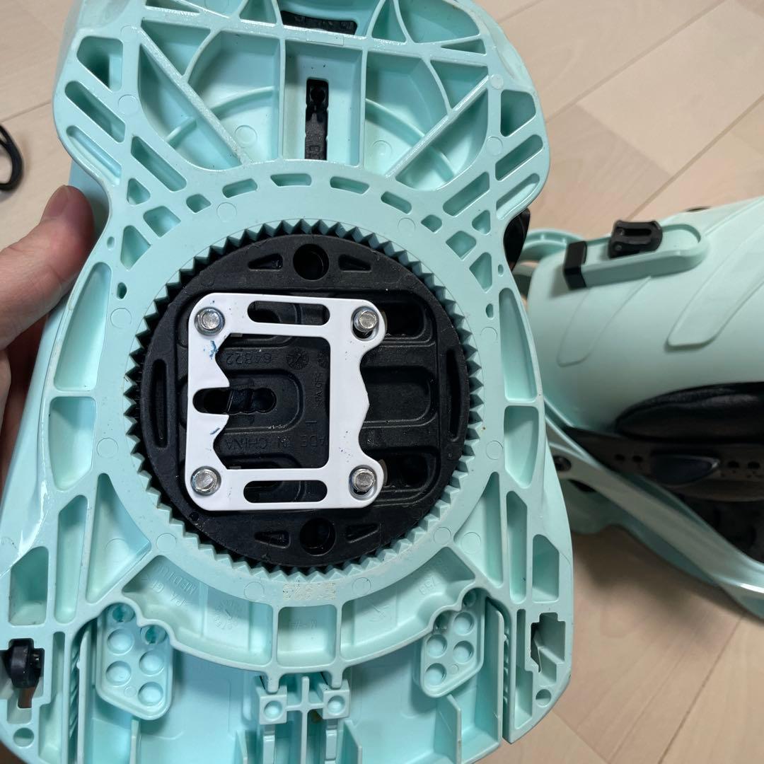 SALOMON スノーボード ビンディング　rhythm