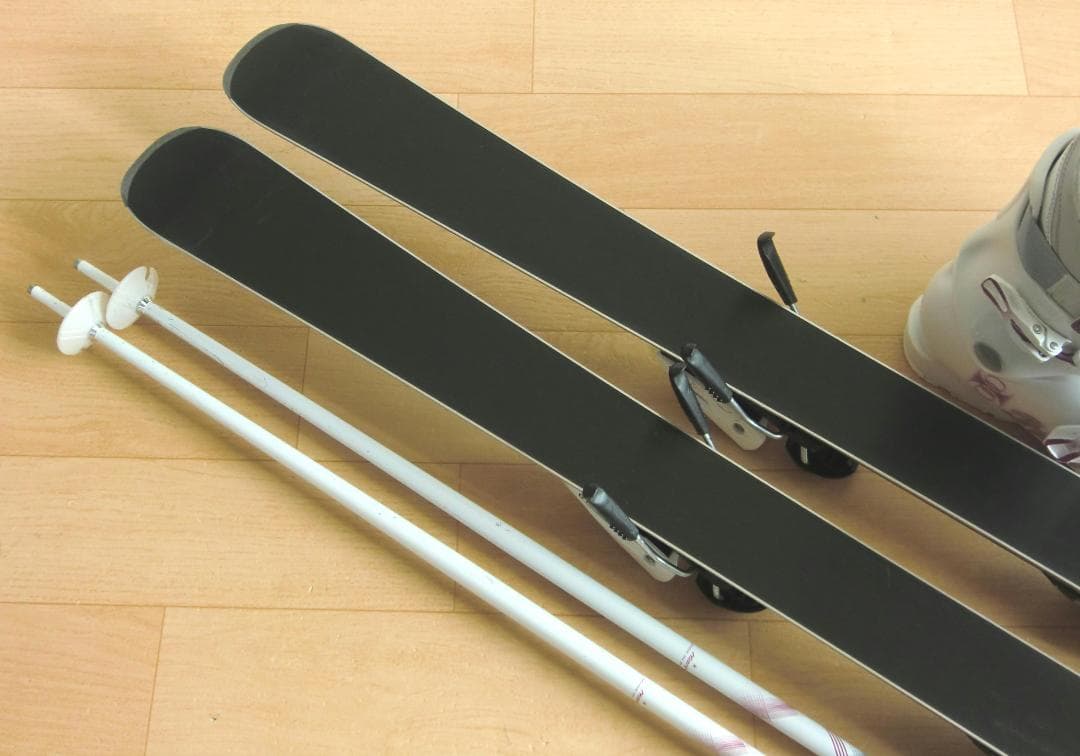 ■■12月・1月限定■送料無料■Hart■女性用スキーセット■板145靴24■■