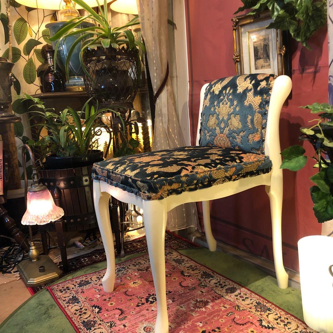 シャビーシック　フレンチ　アンティーク　片肘スツール　猫脚チェア