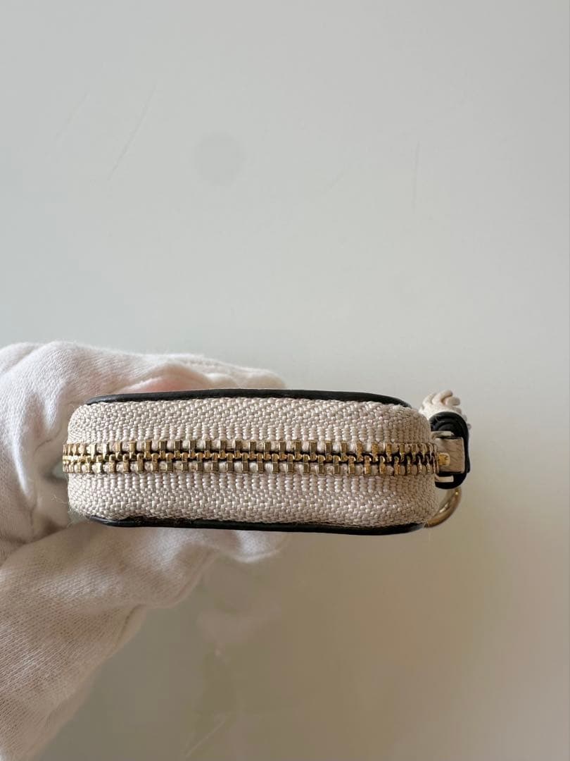 希少　アニヤハインドマーチキーホルダー