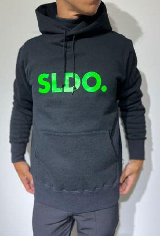 完売品★SLDO.ロゴ入り黒フーディーパーカーサイズL