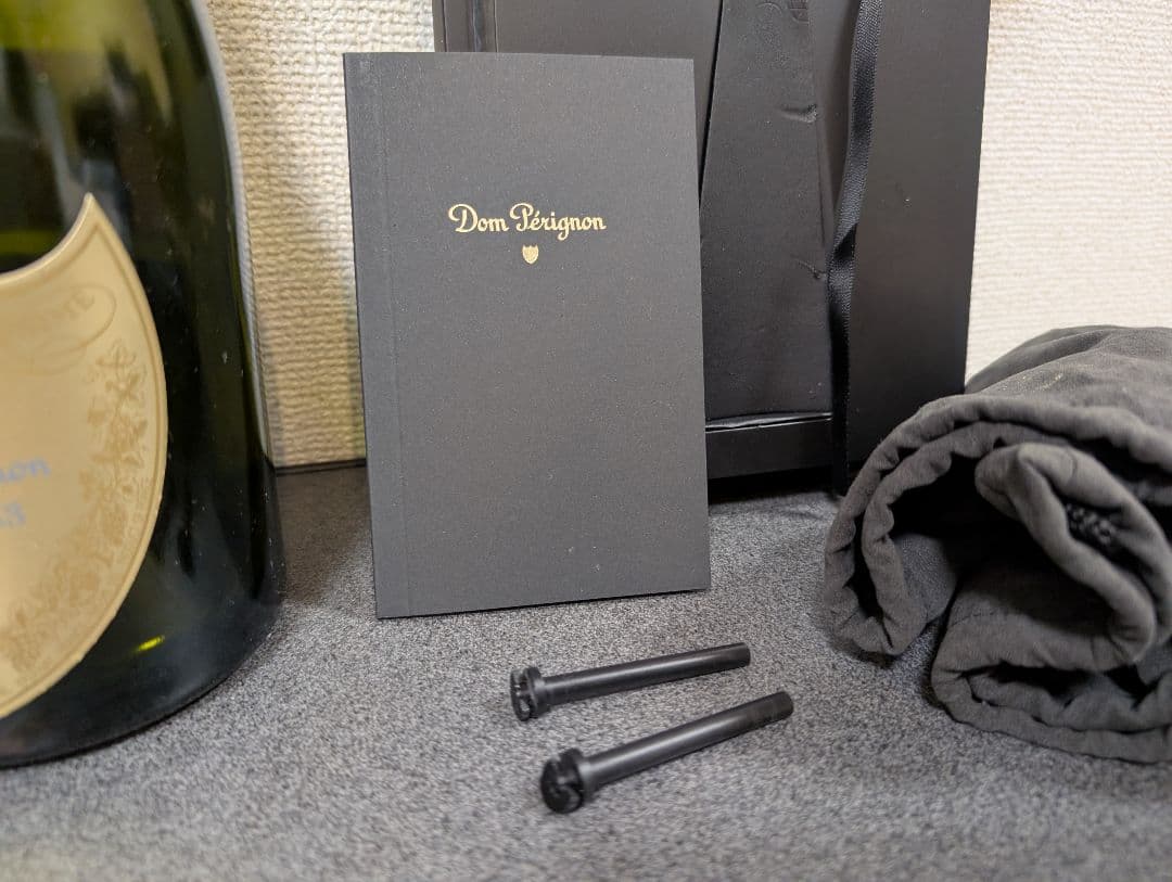 ドンペリ P3 空瓶と箱セット