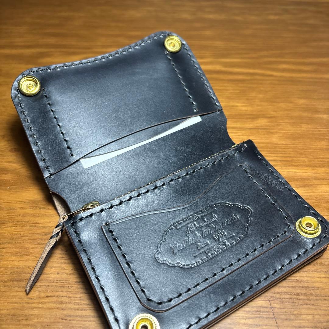 トラッカーウォレット クロムエクセル　二つ折り　ミドルウォレット　茶芯