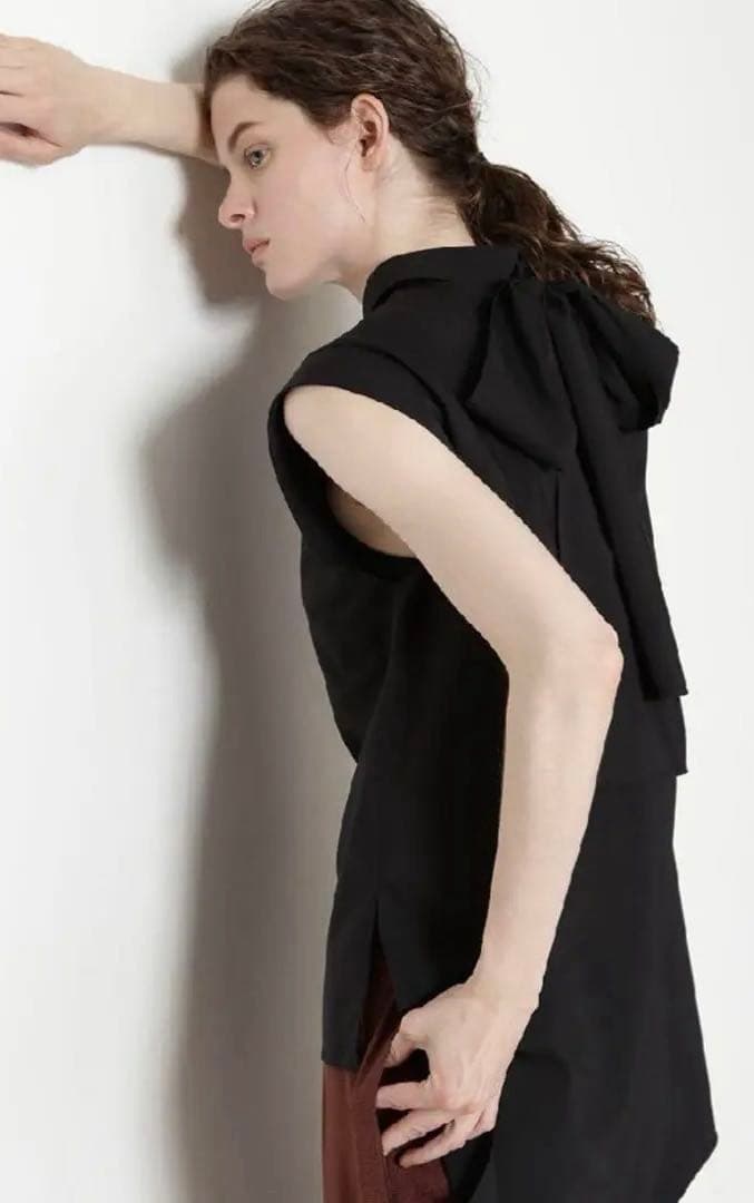 【ADORE】プレーンストレッチバックボウタイシャツ黒