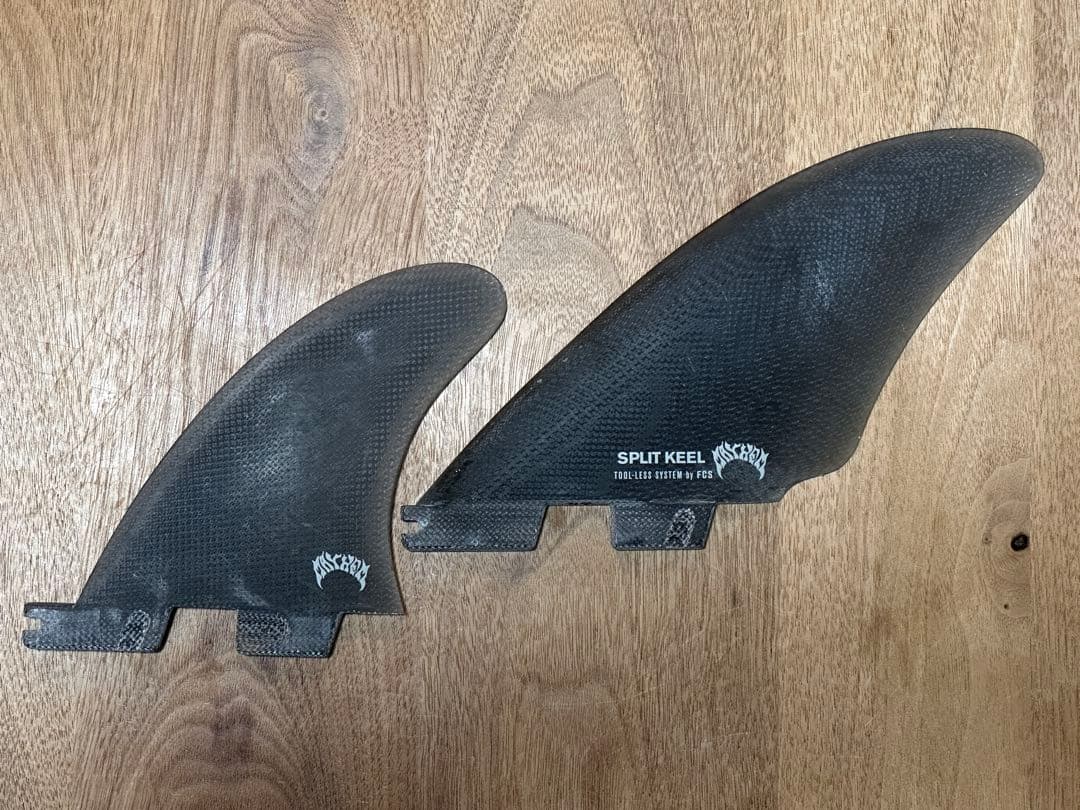 FCS2 MB SPLIT KEEL クアッドフィン スプリットキールフィン