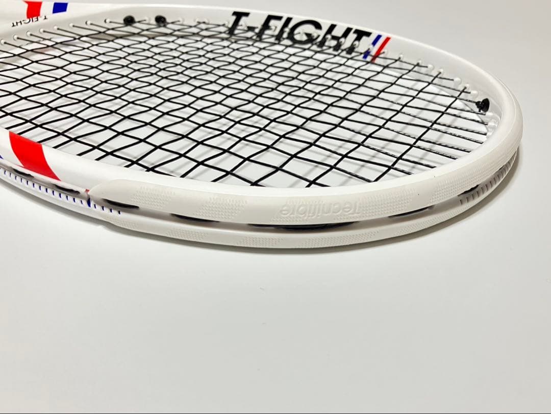 【週末限定価格】Tecnifibre T-FIGHT テニスラケット 300S